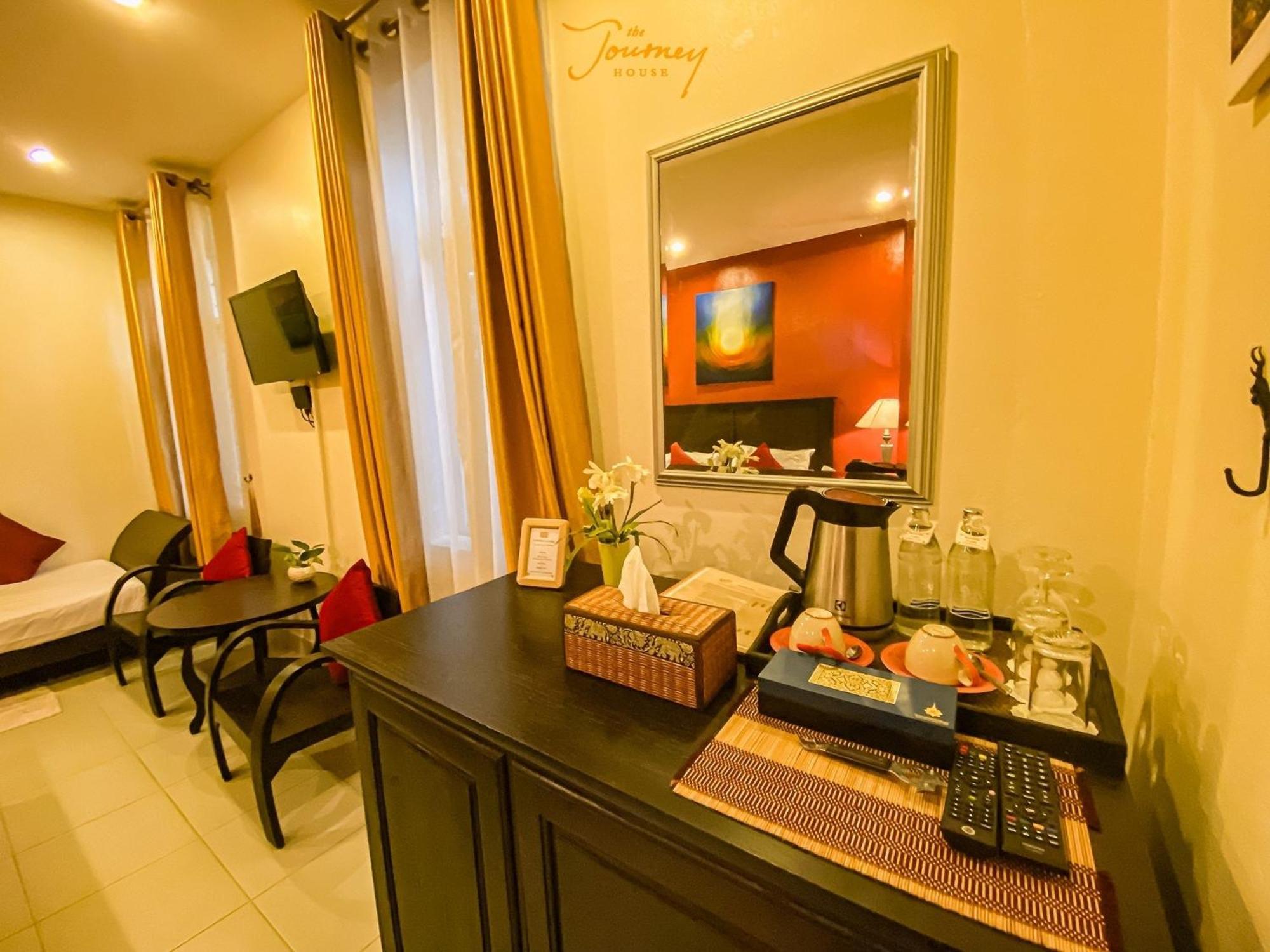 The Journey House Lifestyle Boutique Hotel كانتْشانابوري المظهر الخارجي الصورة