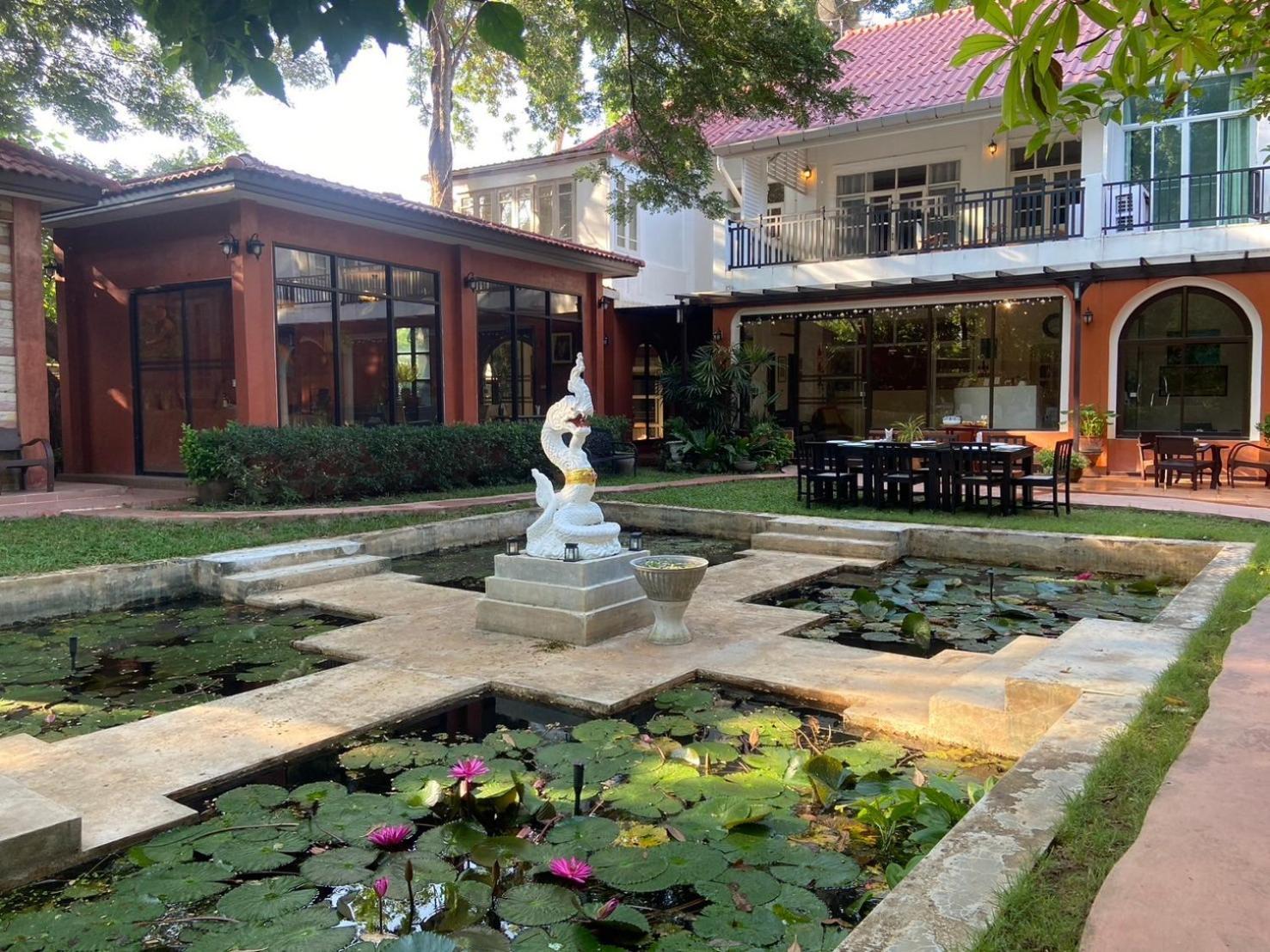 The Journey House Lifestyle Boutique Hotel كانتْشانابوري المظهر الخارجي الصورة